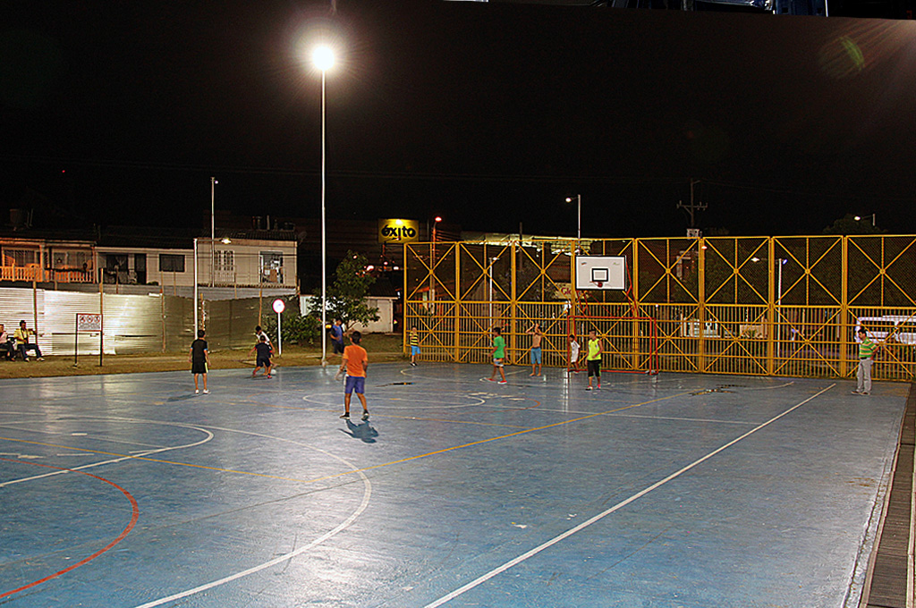 Parque Ciudad Bolívar y Áreas deportivas
